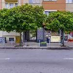 Top Center The Coffee House One Bedroom Apartment